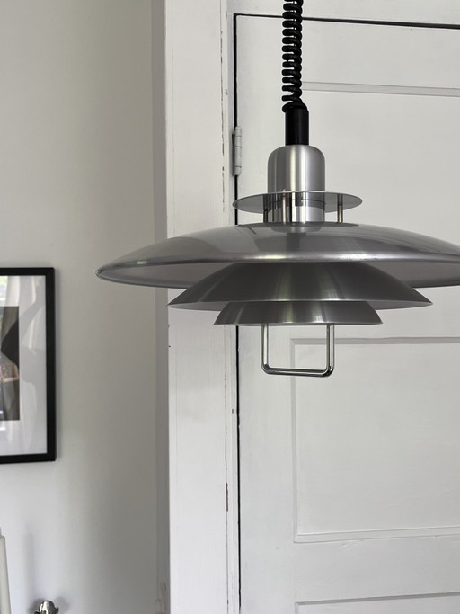 Skandinavische Aluminium-Schalenlampe