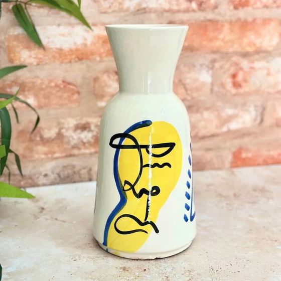 Ceramic decorative vase (photo 2 of 4)