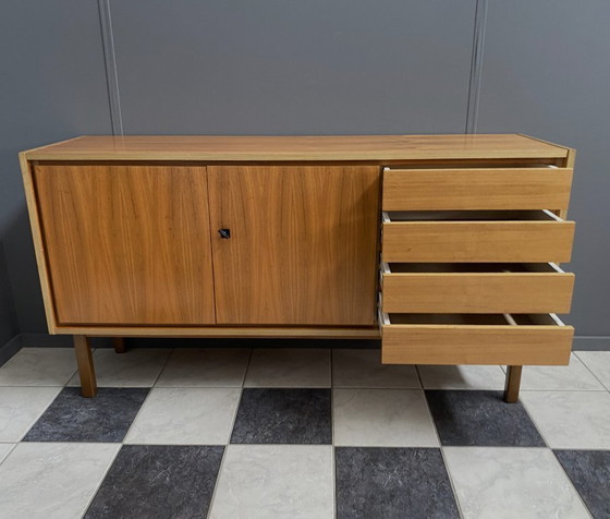 Image 1 of Houten dressoir uit de jaren 70