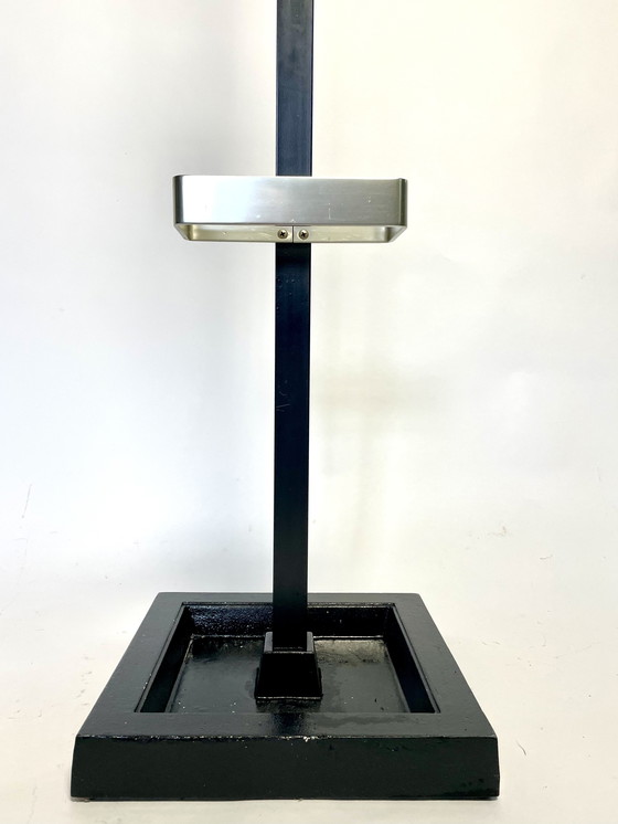 Image 1 of Appendiabiti vintage in stile Bauhaus