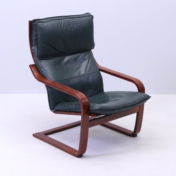 Image 1 of Vintage Scandinavische POÄNG fauteuil in zwart leer – IKEA, jaren 80