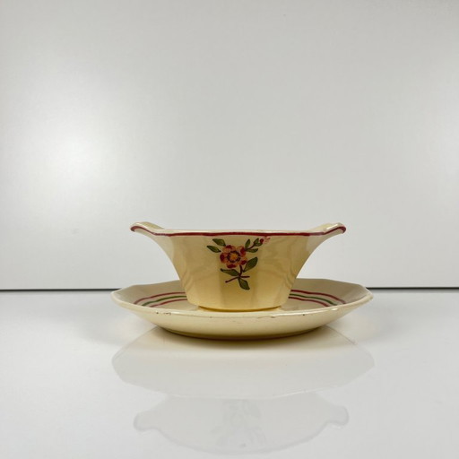 Salsera "Armelle", Sarreguemines, finales del siglo XIX - principios del XX