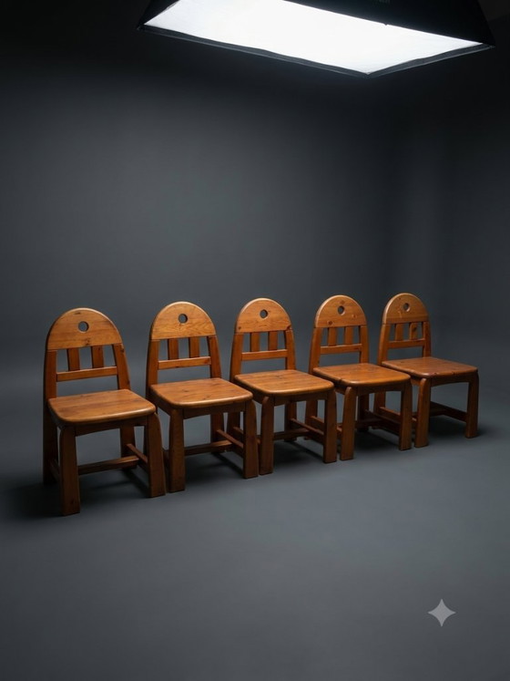 Set da pranzo composto da 5 sedie e tavolo in legno massello - stile brutalista, wabi-sabi, giapponese – Wood (photo 3 of 15)
