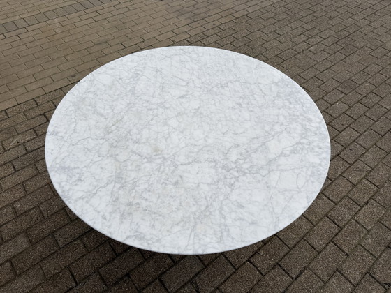 Image 1 of Original Carrara marble round Knoll Tulip dining table (120cm)