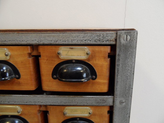 Image 1 of Classeur vintage à 45 tiroirs