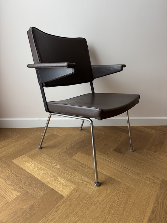 Image 1 of Gispen 1445 fauteuil bruin leer