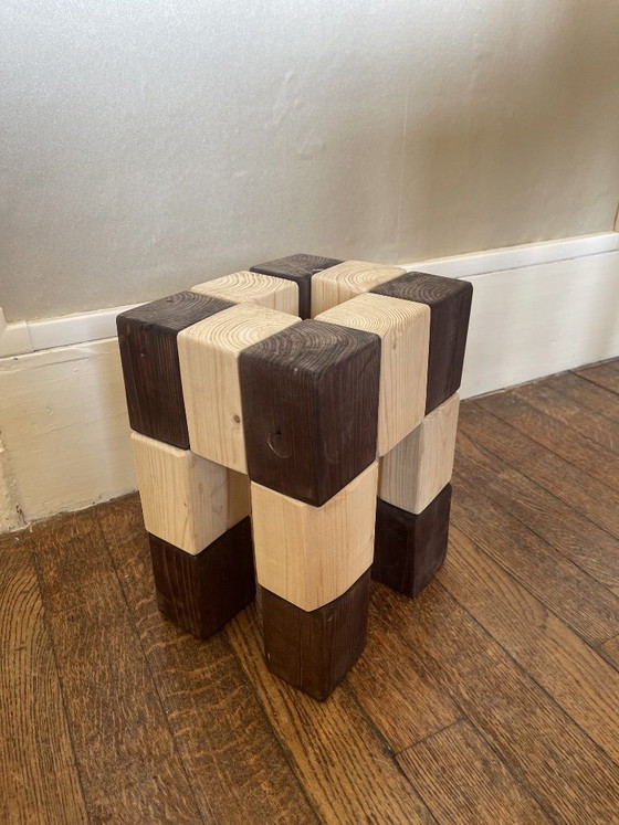 Image 1 of Set de 3 tabourets motif damier en bois massif