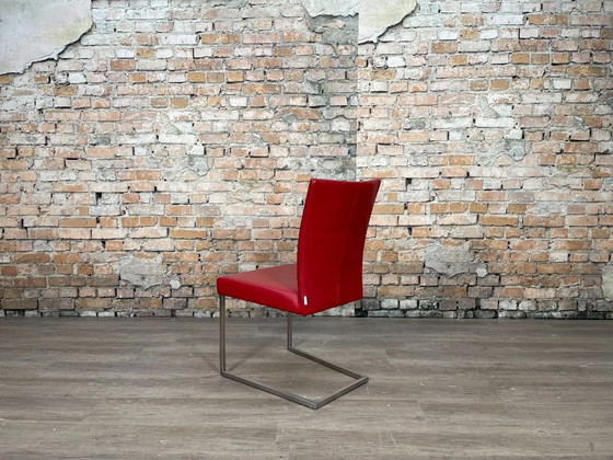 Bert Plantagie Misty - Cuir | Dutch Design, Chaises de salle à manger, Métal, Rouge, Modern (photo 6 sur 15)