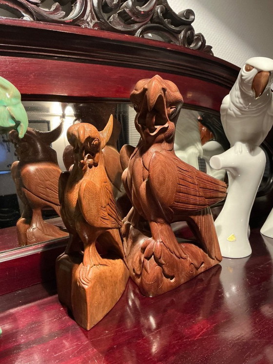 Image 1 of 2 Papageien, indonesische Holzschnitzerei, 1930