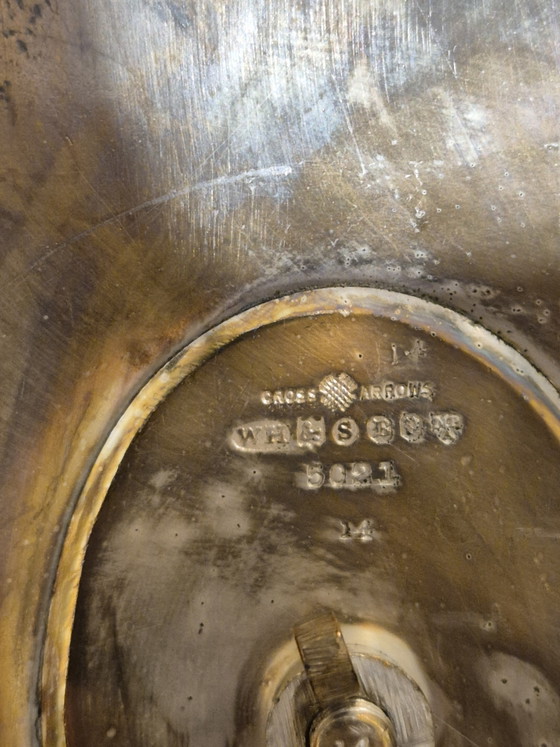 Image 1 of 2 William Hutton verzilverde vleeskoepels/cloches