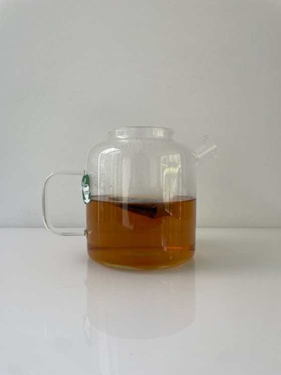 Image 1 of Scandinavian design borosilicate glass teapot 1.5L