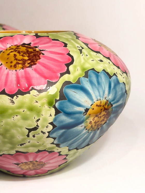 Pair of Hand-Painted Ceramic Vases with 60s Flower Power Floral Motifs (photo 9 of 17)