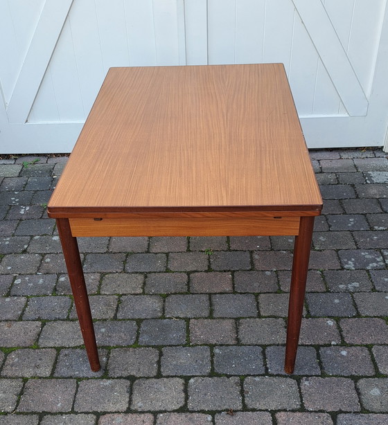 Image 1 of Table à manger design danois XL