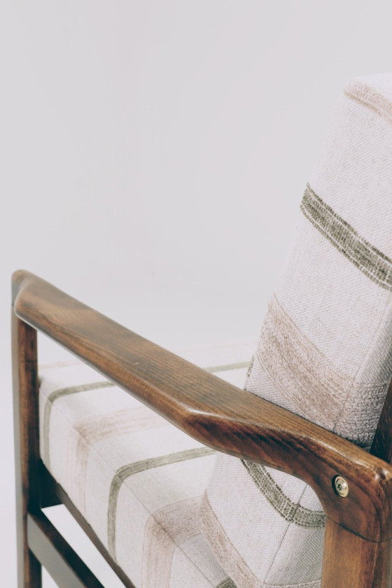 Image 1 of Vintage fauteuil naturel Lin beige wit gestreept houten frame 1965 mcm design