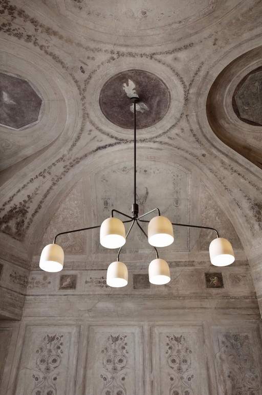 Gubi Howard Chandelier