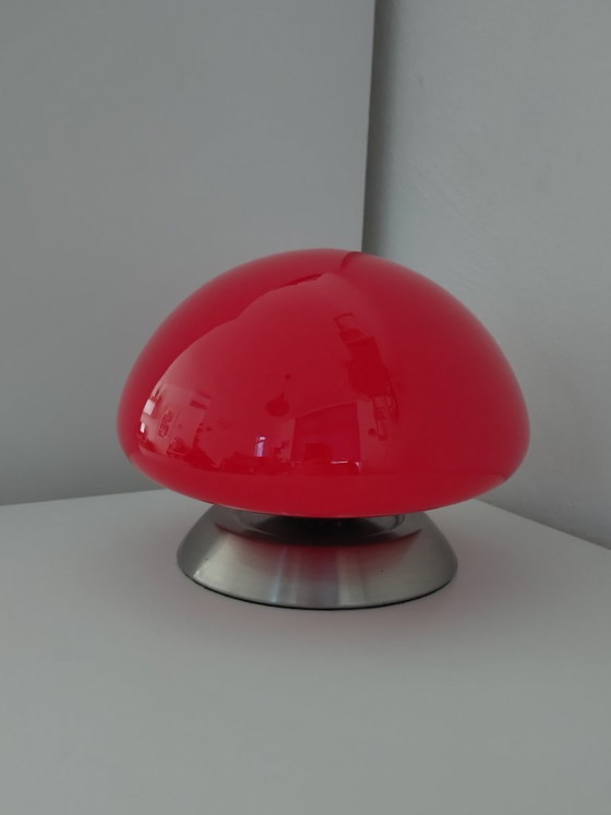 Lampada da tavolo con paralume in vetro rosso, Out of the blue, Lampade da tavolo, Metallo, Space Age (foto 2 di 9)