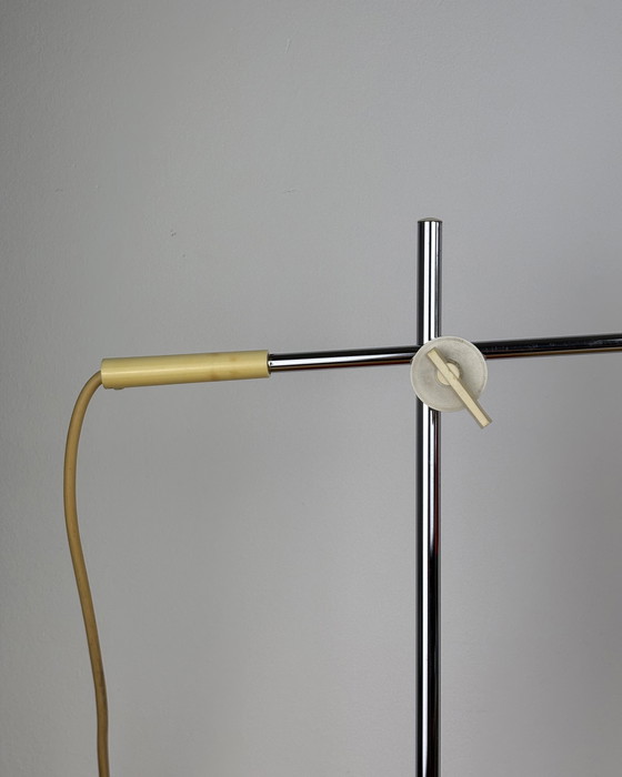 Image 1 of Lampada da tavolo vintage regolabile in metallo arancione e alluminio di Richard Essig, metà secolo, anni '70, cromata, era 