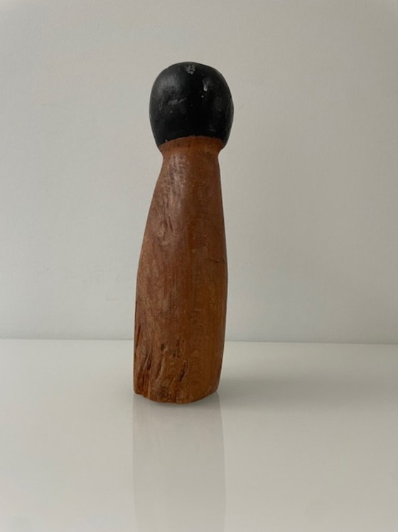 Image 1 of Figurine vintage en bois sculpté, de style primitif et expressif