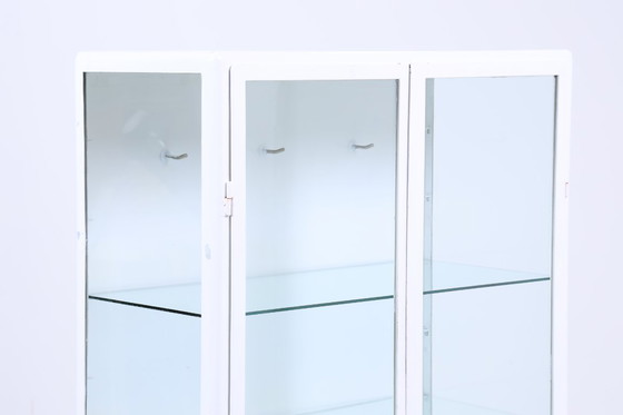 Image 1 of Grande armadietto vintage per medicinali anni '40 | armadietto in vetro metà secolo | vetrinetta portaoggetti #04-28