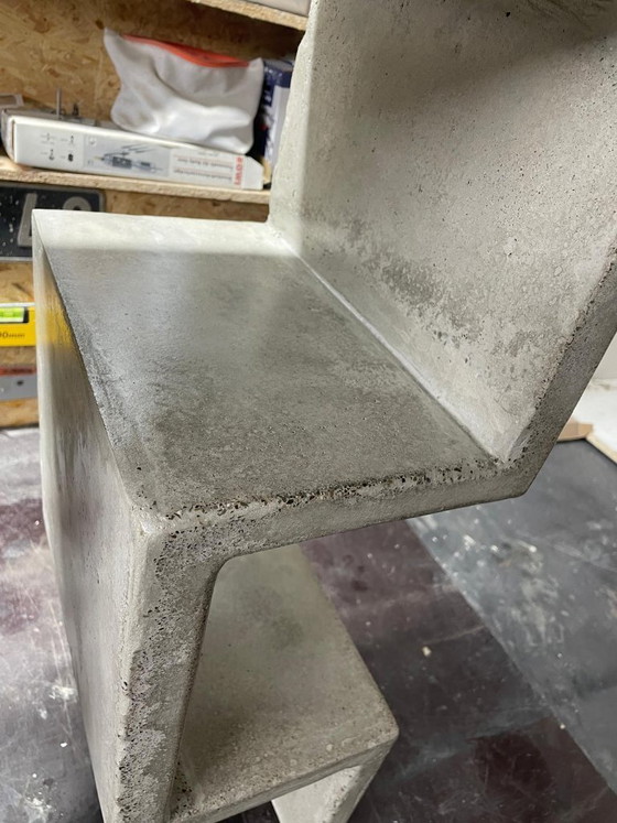 Image 1 of Moderner Beton Beistelltisch / Design Tisch Handgefertigt