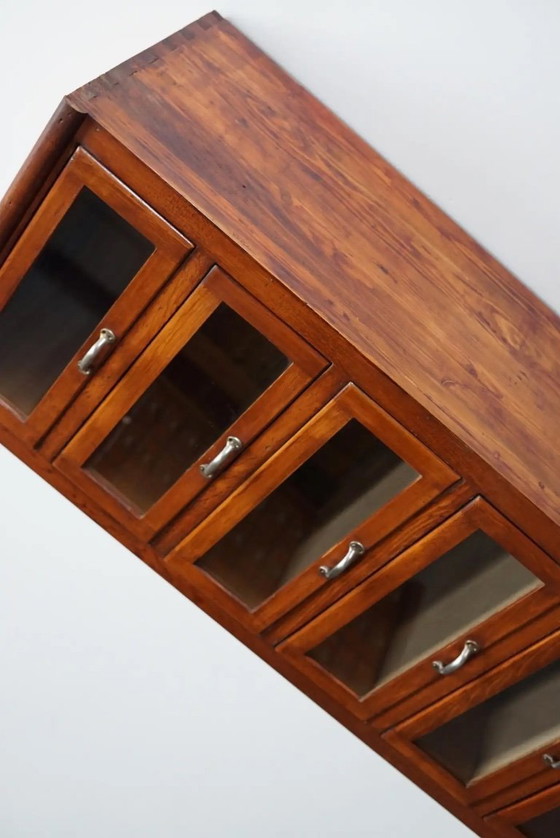 Image 1 of Mobiletto alto da merceria in pino tedesco d'epoca, anni '50