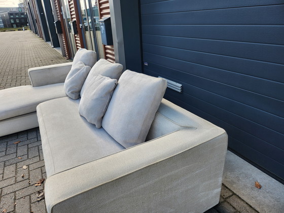 Image 1 of Minotti-Powell Bank di Rodolfo Dordoni