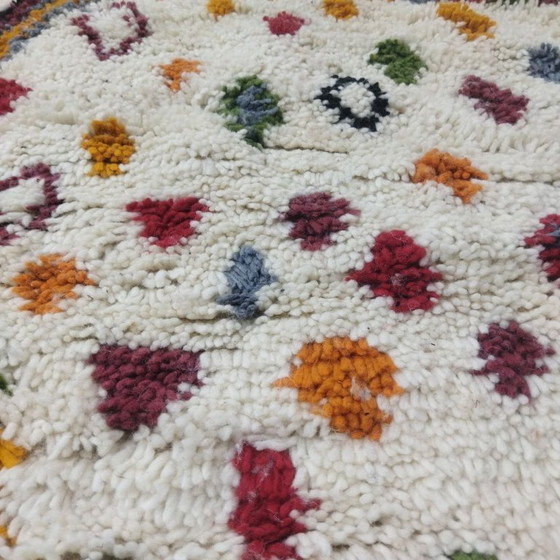 Image 1 of Tappeto Azilal berbero marocchino – 300 x 196 cm – Lana naturale – Design geometrico colorato