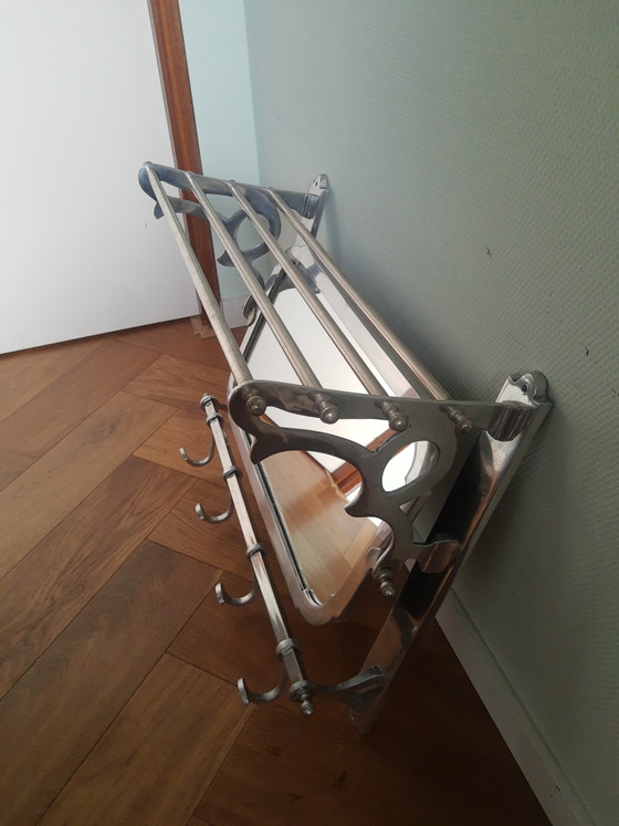 Image 1 of Retro-Garderobe aus Metall im Jugendstil und Art-Deco-Stil mit Spiegel