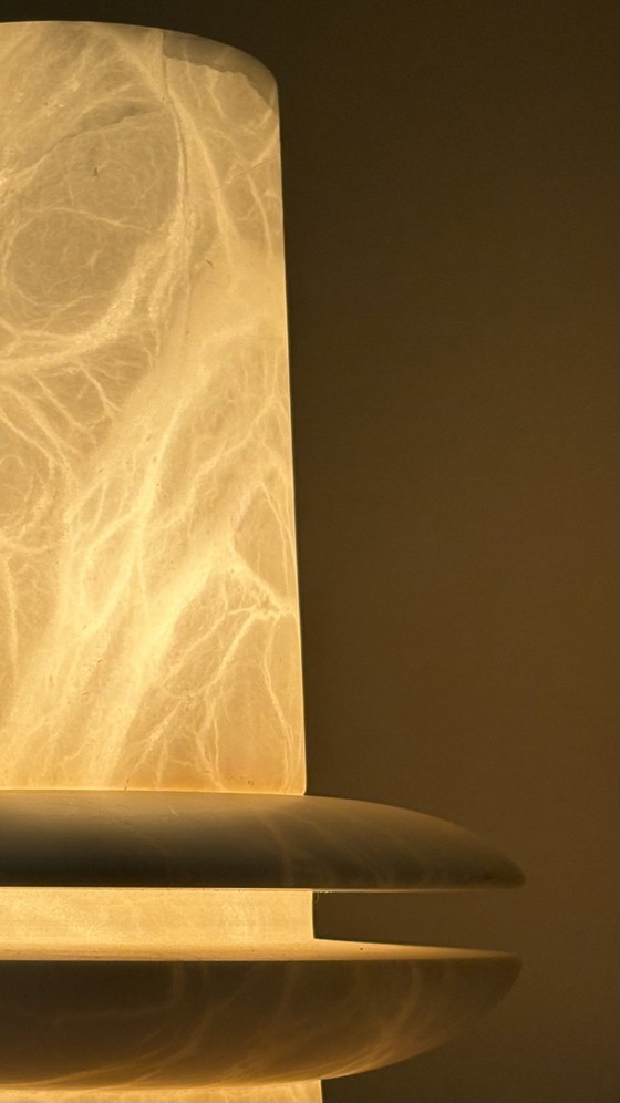 Image 1 of Vintage Alabaster table / night lamp beige cream tones veining