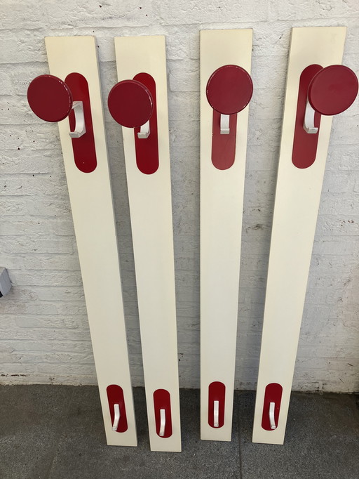 Vintage jaren 70 wandkapstokken 4 stuks. 