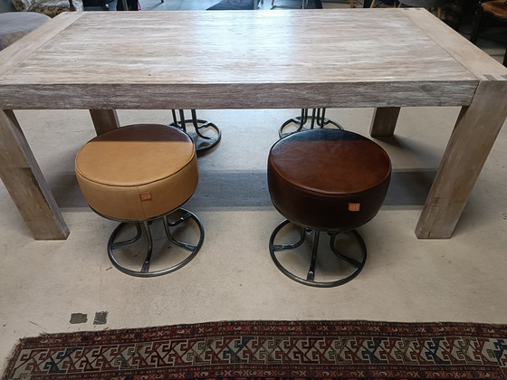 Image 1 of Mesa de lavado blanco