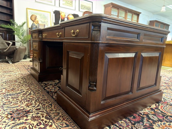Scrivania da Partner Vintage Inglese Classica – Scrivanie, Leather, Wood (photo 8 of 20)