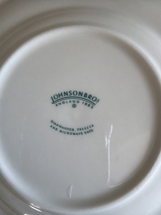 Image 1 of Johnson Brothers Rose Chintz Teeservice