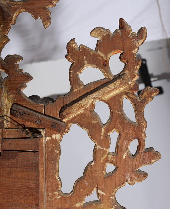 Image 1 of Antieke loden spiegel - Verguld hout - Lodewijk XV-stijl - Spanje 18e eeuw