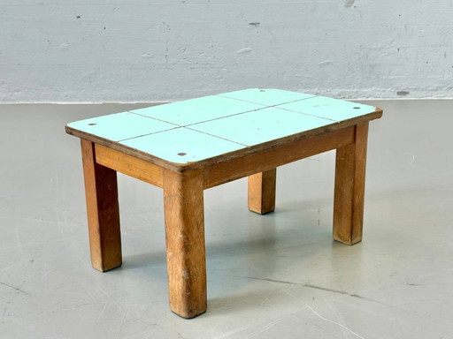 Vintage Holz-Hocker mit Resopalauflage, 1950er Jahre