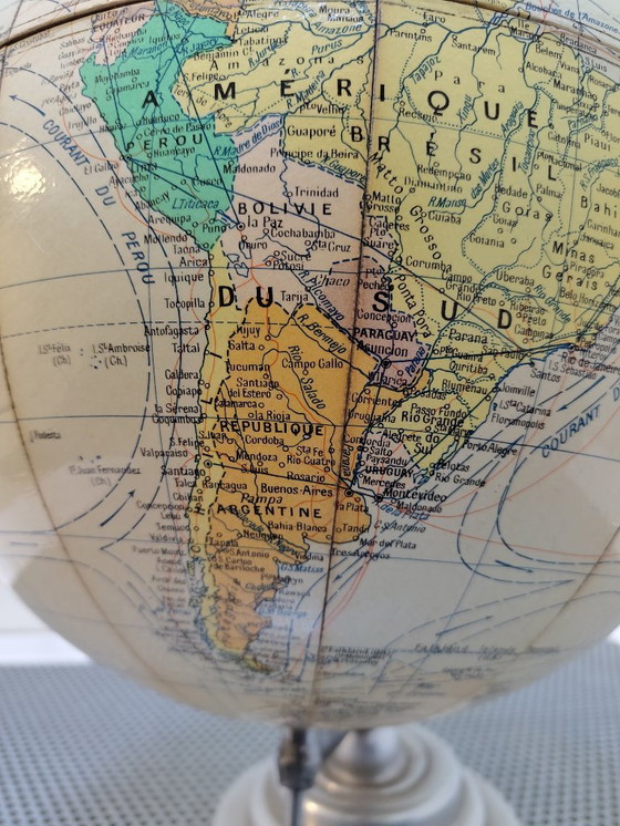 Image 1 of Mappamondo educativo vintage Girard, Barrère & Thomas – 1957 – Gioiello storico e decorativo