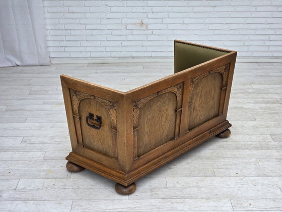 Image 1 of Dänisches 2-Sitzer-Sofa aus den 1950er Jahren, original gestreifte grüne Möbelwolle, Eichenholz.