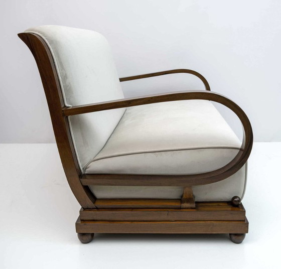 Image 1 of Divano in noce e velluto Art Dèco italiano, due poltrone e ottomani, anni '20