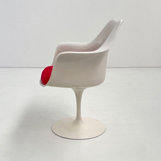 Image 1 of Draaibare tulpfauteuil van Eero Saarinen voor Knoll, jaren 70.