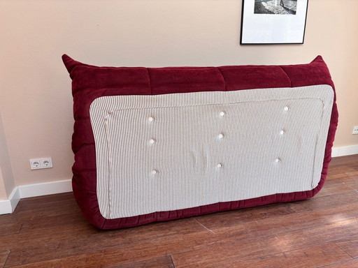 Togo Ligne Roset 3-Zits Alcantara Pompeian Red