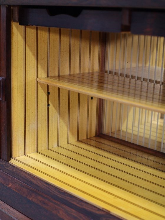 Image 1 of Buffet haut avec bar en bois de rose Buffet danois