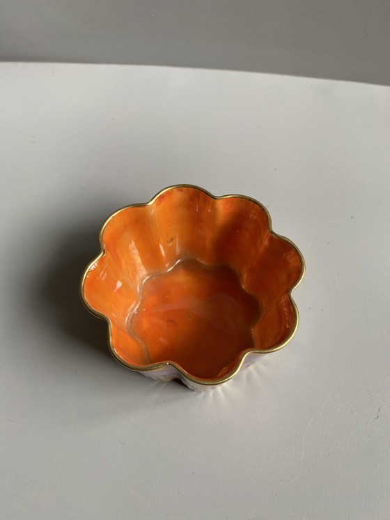 Image 1 of Paragon Rainbow bowls and saucers