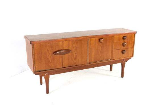 Image 1 of Vintage Jentique sideboard cabinet dresser mid-century