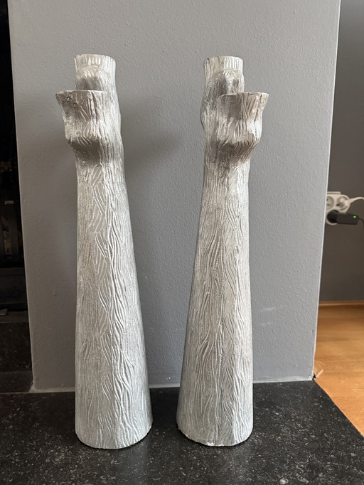 Menno Kroon kandelaars of decoratieve objecten zilverkleurig