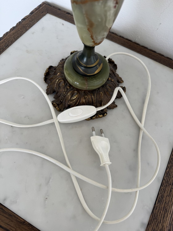 Cordero de mesa antiguo hecho de ónix natural verde. – Lámparas de mesa, Marble, Brass (photo 7 of 8)