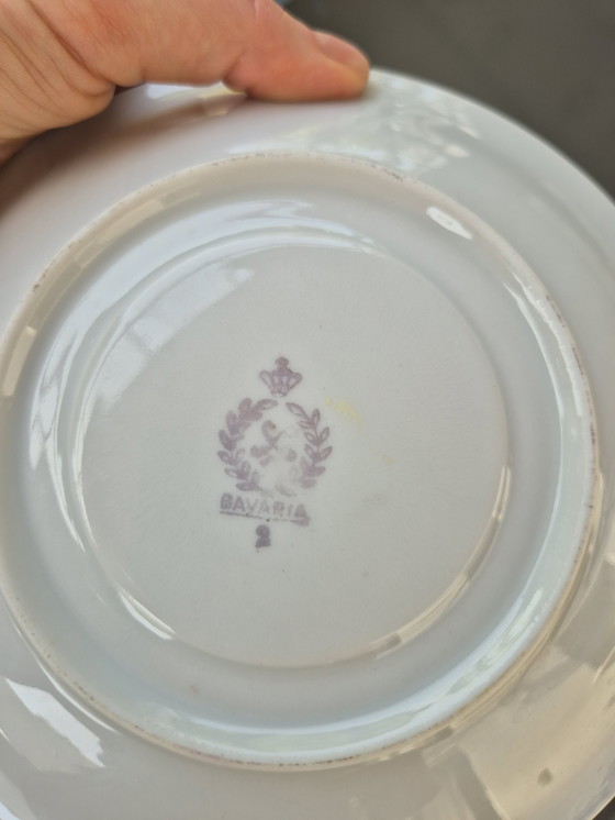 Image 1 of Elegante tazza da tè e piattino Bavaria d'epoca - Rosa con motivi floreali dorati - metà del XX secolo