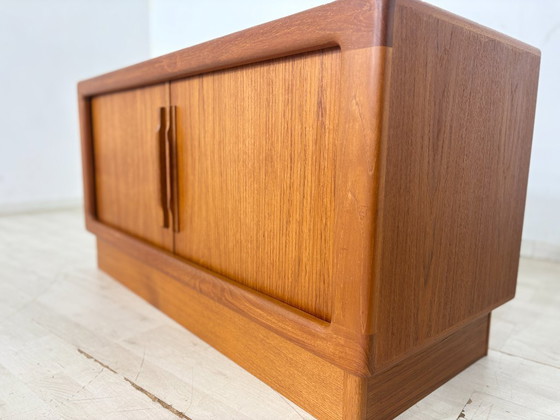 Image 1 of Commode en teck style années 60 / Commode en teck Drylund / Buffet en teck années 60 / Buffet vintage