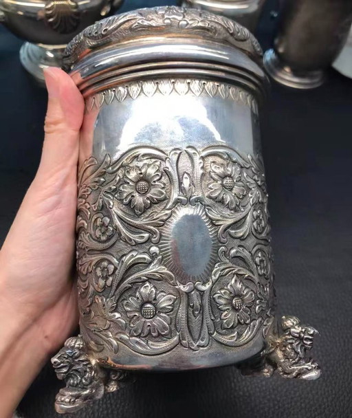 Jarra de cerveza alemana Krug