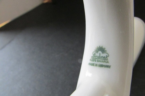 Sculpture en porcelaine Lindner, vase à anse, Objets déco, Blanc, Modern (photo 5 sur 7)