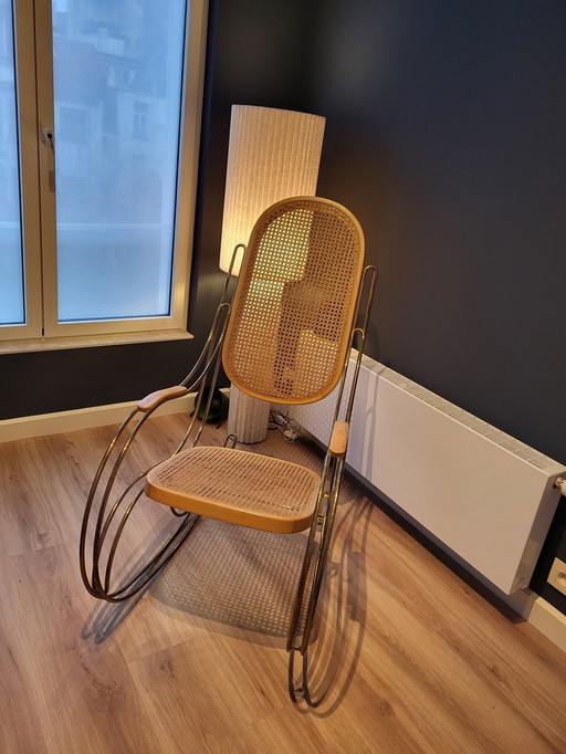 Sedia a dondolo di design